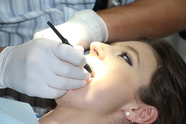 Root Canal Vs Apicoectomy Root canal David G. Johnson DDS Endodontics Layton