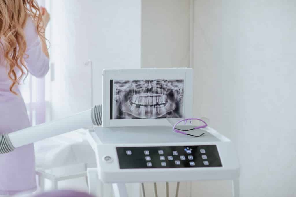 David G. Johnson DDS Endodontics Layton 3D imaging